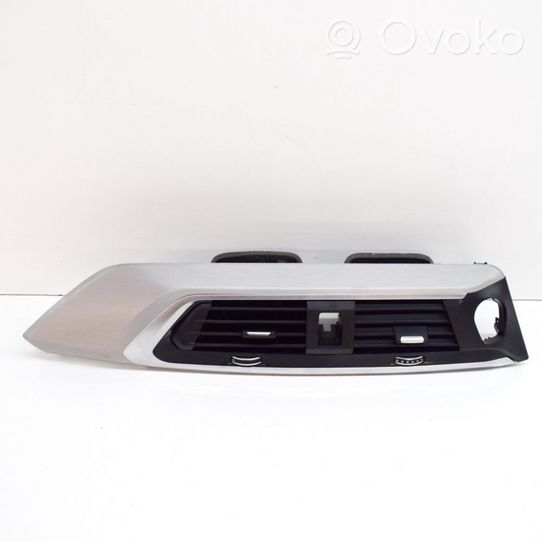 BMW iX3 G08 Copertura griglia di ventilazione cruscotto 9371467