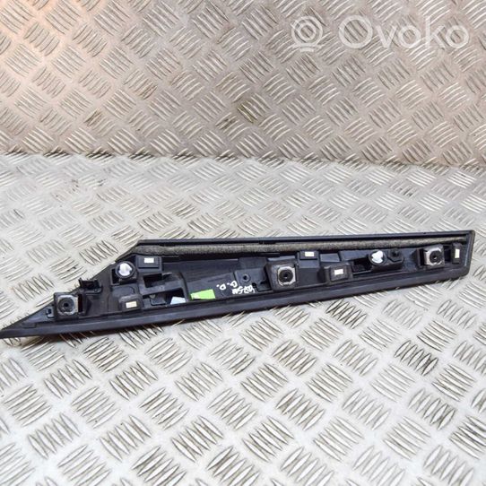 Peugeot 2008 II Tailgate trim 9826305280