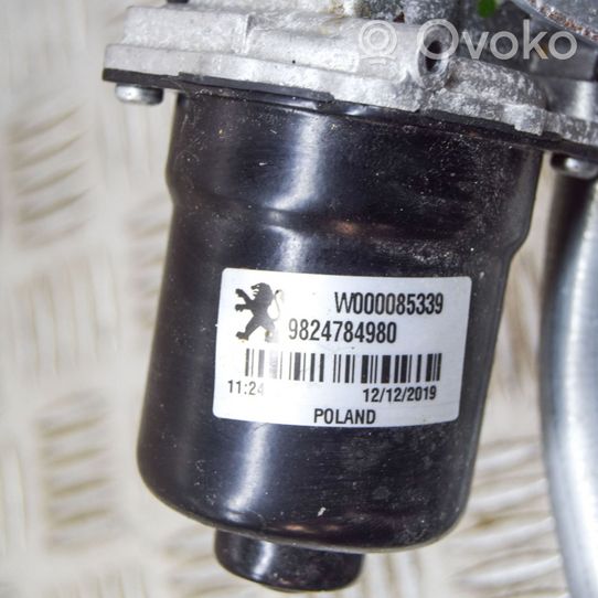 Peugeot 208 Mechanizm i silniczek wycieraczek szyby przedniej / czołowej W000085339