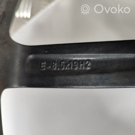 Audi Q3 8U R 19 lengvojo lydinio ratlankis (-iai) 8U0601025M