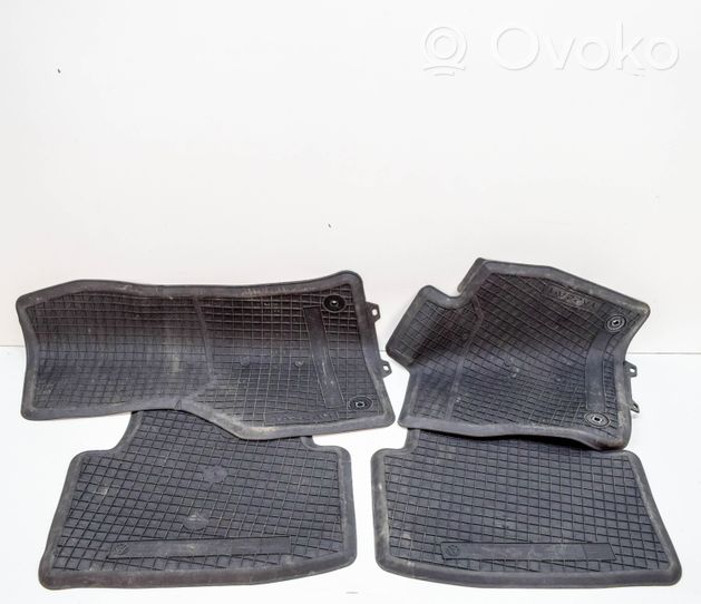 Volkswagen PASSAT B8 Set di tappetini per auto 3G0061512