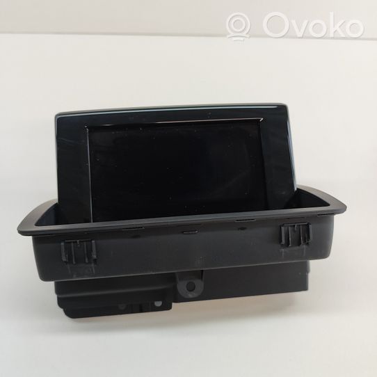 Audi Q3 8U Monitor / wyświetlacz / ekran 8U0857273E