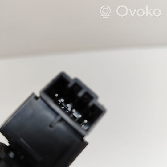 Volvo XC60 Interrupteur de verrouillage centralisé 31343100