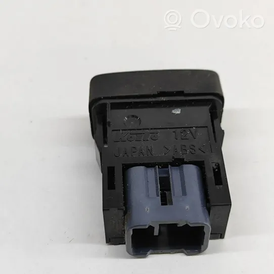 Toyota Hilux (AN10, AN20, AN30) Interruptor de control de altura del faro delantero 841520K010