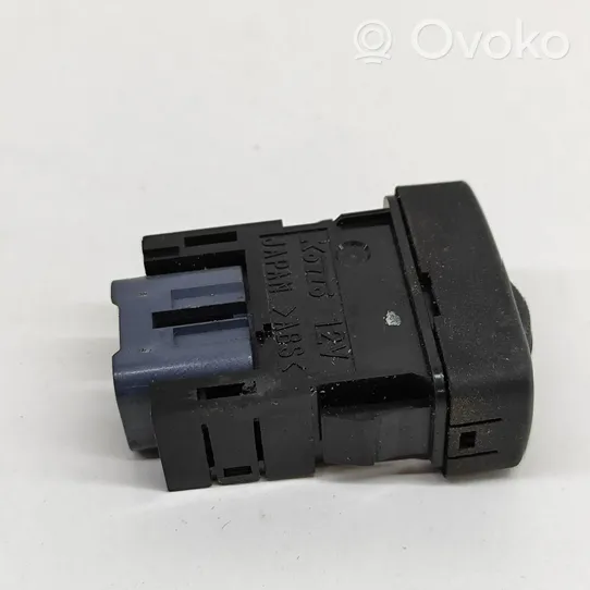 Toyota Hilux (AN10, AN20, AN30) Interruptor de control de altura del faro delantero 841520K010