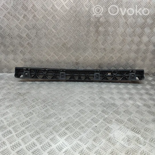 Volkswagen Golf VIII Support de pare-chocs arrière 5H6807863