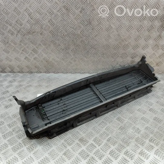 Volvo S90, V90 Canal de guidage d'air du refroidisseur A24051103312