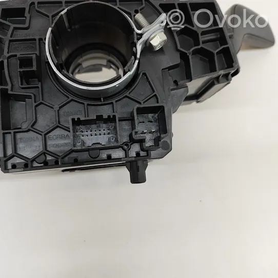 Ford Ecosport Pyyhkimen/suuntavilkun vipukytkin HN1514B522DC