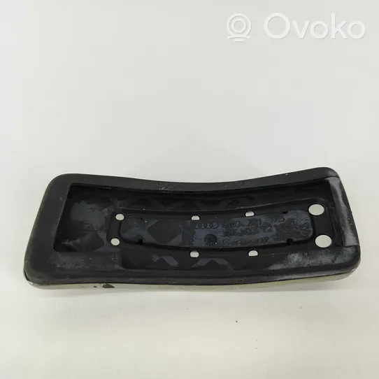 Audi A5 Kita išorės detalė 8W0721173