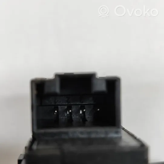 Skoda Octavia Mk3 (5E) Elektrisko logu slēdzis 5E0959855A