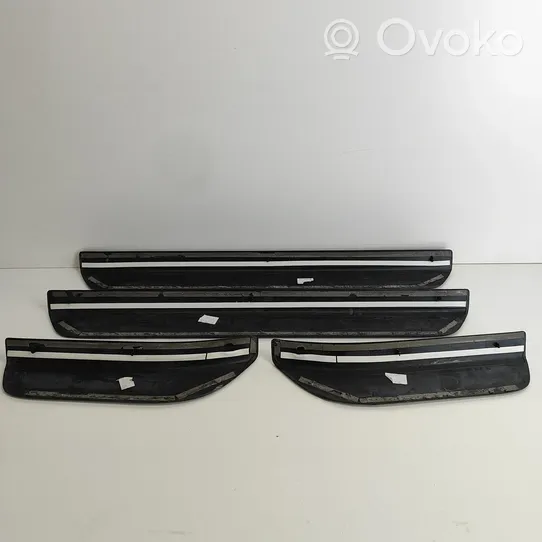 Audi Q5 SQ5 Garniture de protection de seuil intérieur 8R0853376G