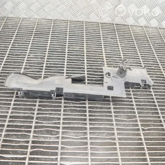 Audi A1 Déflecteur d'air de radiateur de refroidissement 8X0121283F