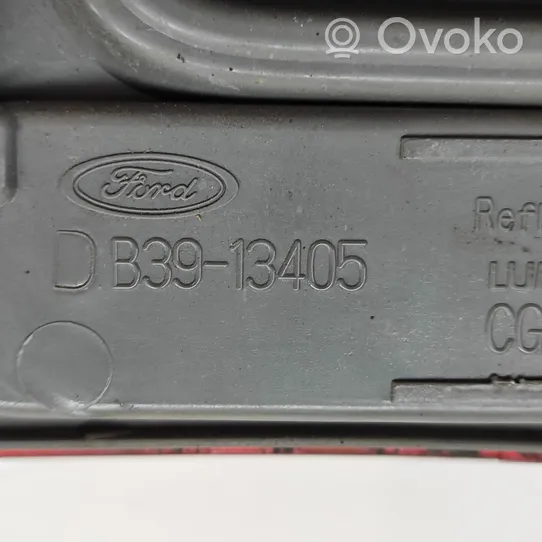 Ford Ranger Galinis žibintas kėbule DB3913405
