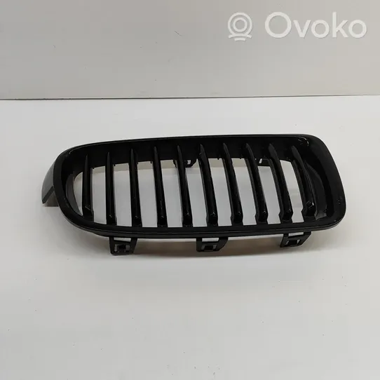 BMW 3 F30 F35 F31 Atrapa chłodnicy / Grill 7263482