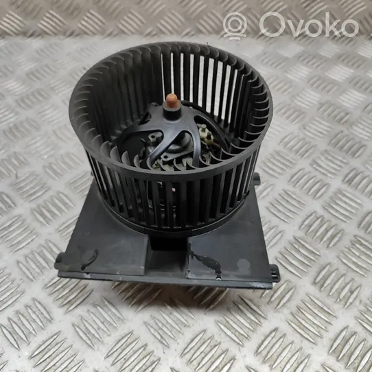 Porsche 911 996 Ventola riscaldamento/ventilatore abitacolo 1J1819021A