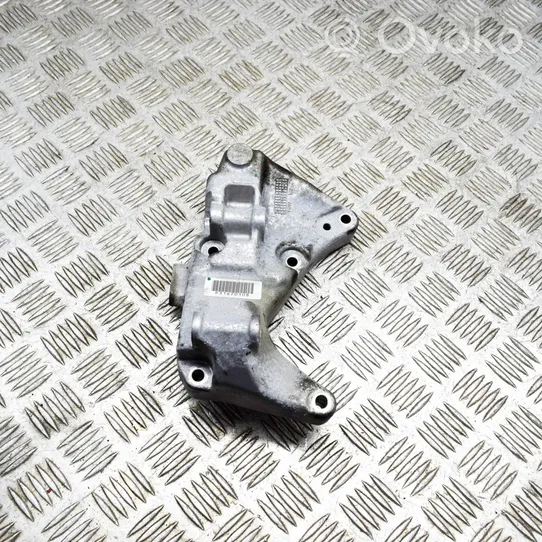 Volvo XC40 Support de générateur / alternateur 31670108