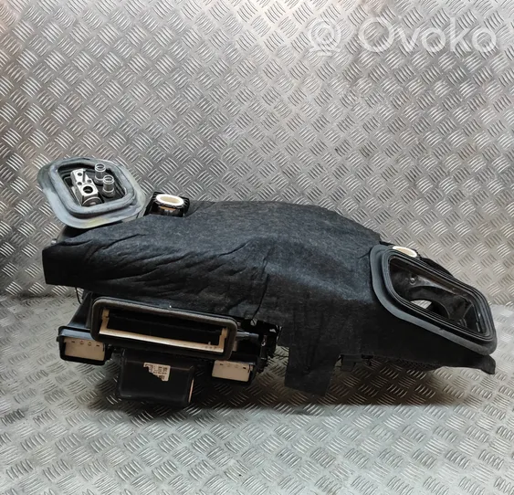 Mercedes-Benz E W213 Salono oro mazgo komplektas A2388302700