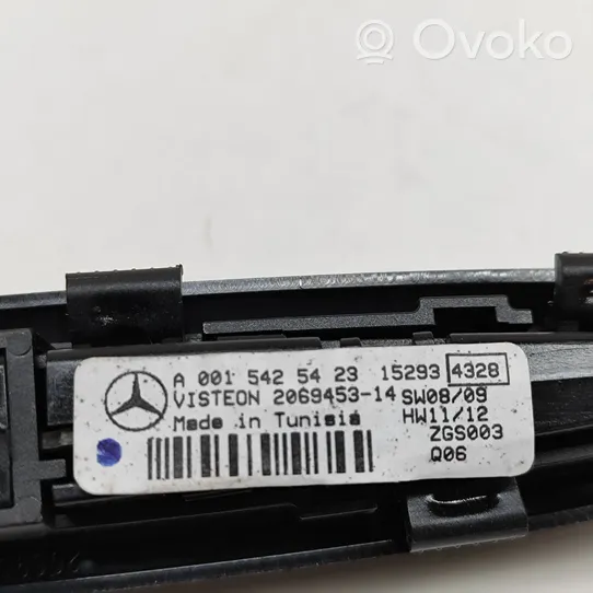 Mercedes-Benz GLA W156 Wyświetlacz parkowania PDC A0015425423