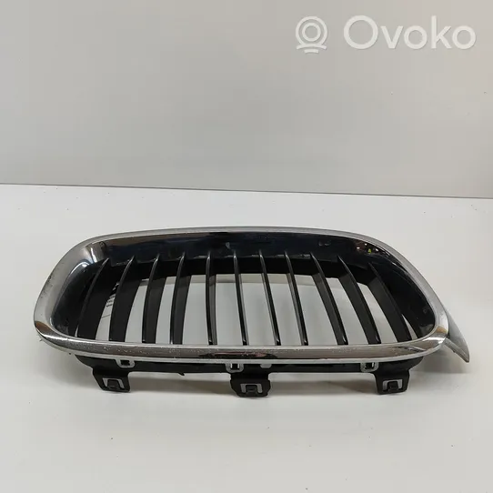 BMW 3 F30 F35 F31 Atrapa chłodnicy / Grill 7295436