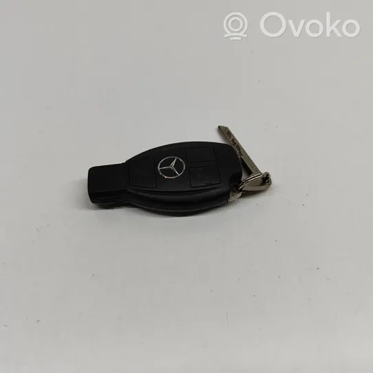 Mercedes-Benz Sprinter W906 Užvedimo raktas (raktelis)/ kortelė A9069053600