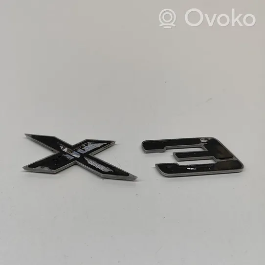 BMW X3 G01 Emblemat / Znaczek 8737319