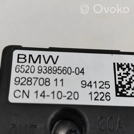 BMW X3 G01 Antenos stiprintuvas 9389560