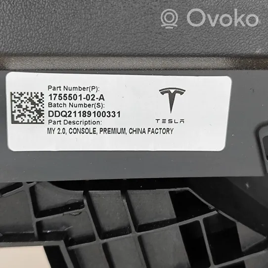 Tesla Model Y Keskikonsoli 175550102A