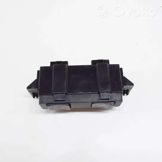 Toyota Prius (XW50) Interruttore riscaldamento sedile 