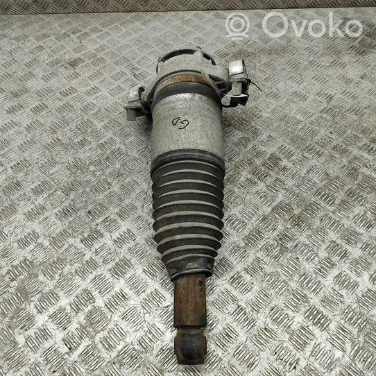 Volkswagen Touareg II Ammortizzatore/sospensione pneumatica 7P6616020J