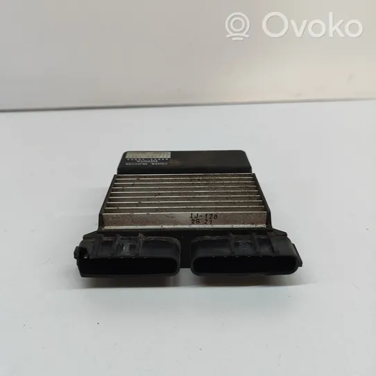 Toyota Land Cruiser (J120) Centralina/modulo motore iniezione 8987120050