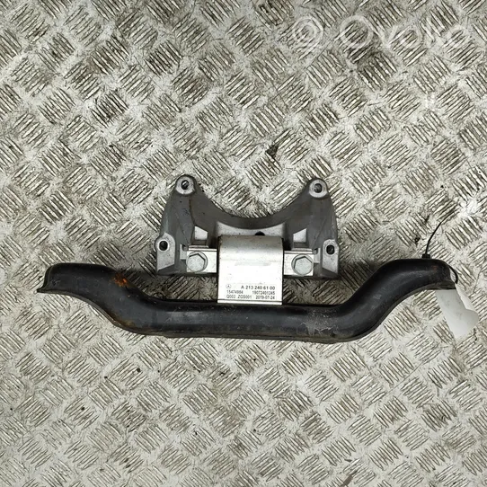 Mercedes-Benz C W205 Supporto di montaggio scatola del cambio A2132400402