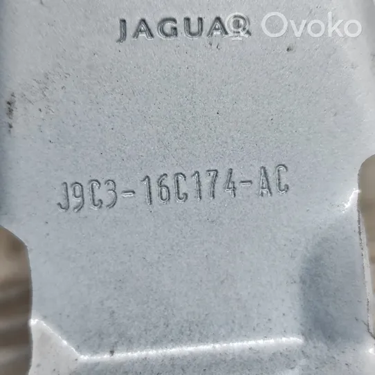 Jaguar E-Pace Support de montage d'aile J9C316150AC