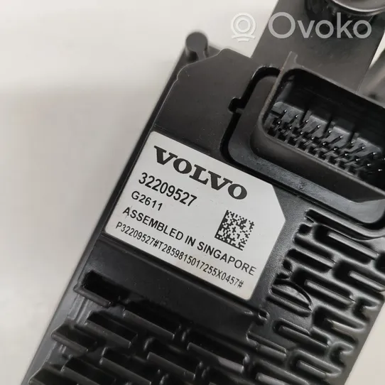 Volvo XC60 Caméra de pare-chocs avant 32209527