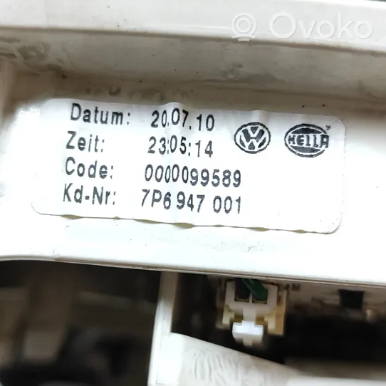 Volkswagen Touareg II Priekinių vietų apšvietimo žibintas 7P6947105