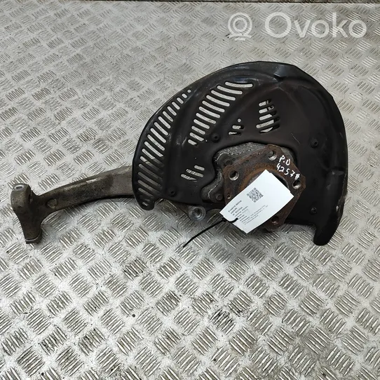 Audi A5 Piasta koła przedniego 8W0407560