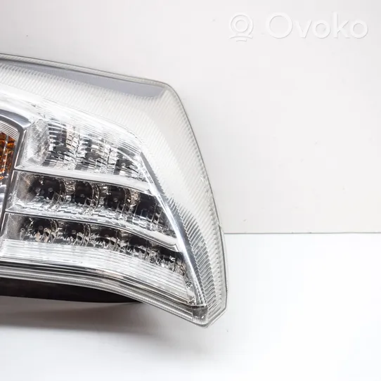 Toyota Prius (XW30) Lampa tylna 8156147170