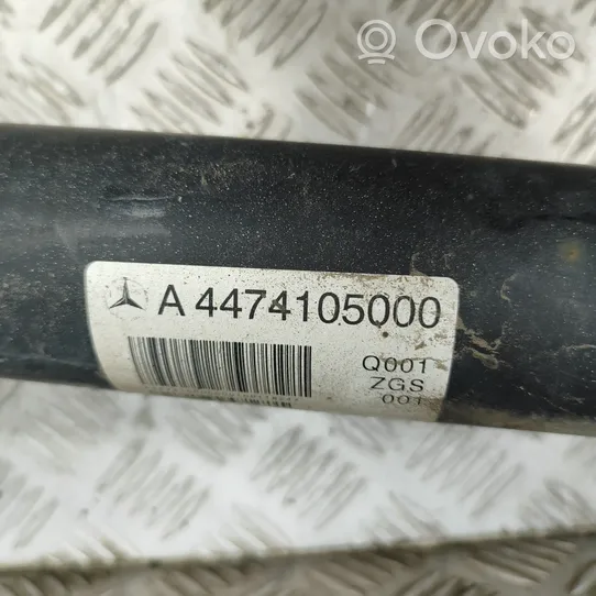 Mercedes-Benz Vito Viano W447 Albero di trasmissione con sede centrale A4474105000