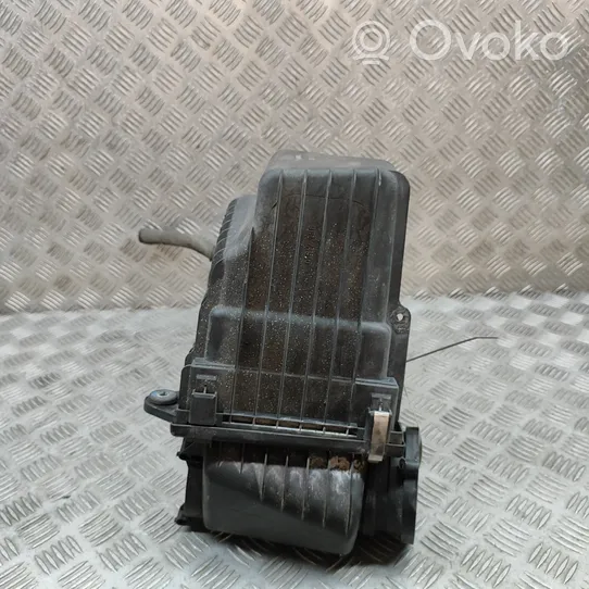 Audi Q7 4L Ilmansuodattimen kotelo 7L6129601Q