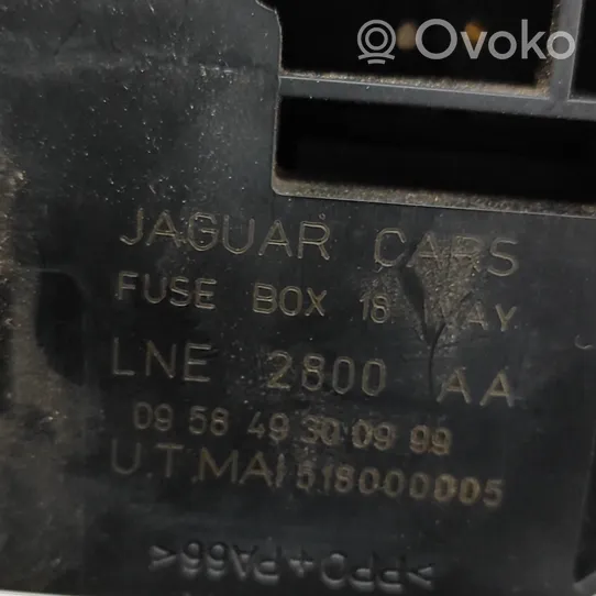 Jaguar XJ X308 Skrzynka bezpieczników / Komplet LNE2800AA