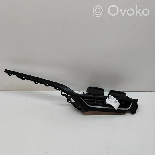 Lexus UX Ramka schowka deski rozdzielczej 5567076060