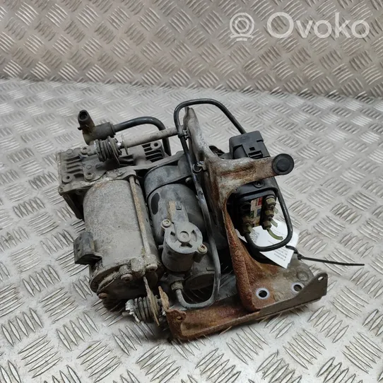 Mercedes-Benz S W222 Compressore/pompa sospensioni pneumatiche A0993200104