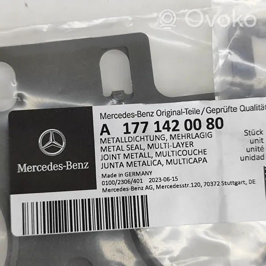 Mercedes-Benz E W213 Muu moottoritilan osa A1771420080