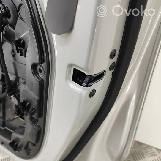 Volvo S60 Drzwi przednie 32351559