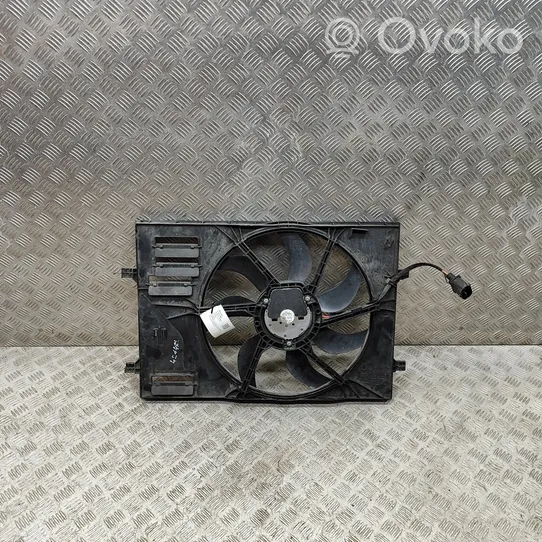 Volkswagen Golf VII Radiator cooling fan shroud 5Q0121205