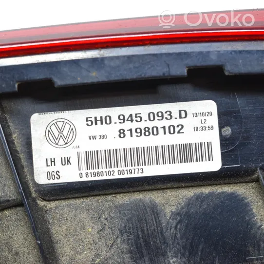 Volkswagen Golf VIII Lampy tylnej klapy bagażnika 5H0945093D