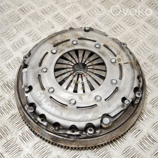 Peugeot 2008 II Clutch set kit 00613202