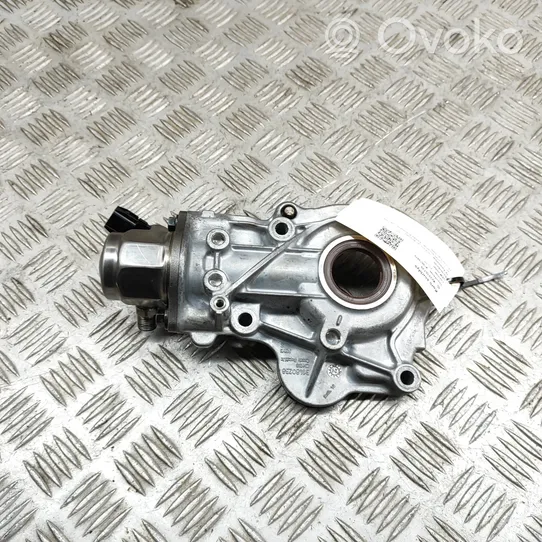 Volvo XC40 Pompe d'injection de carburant à haute pression 31437895