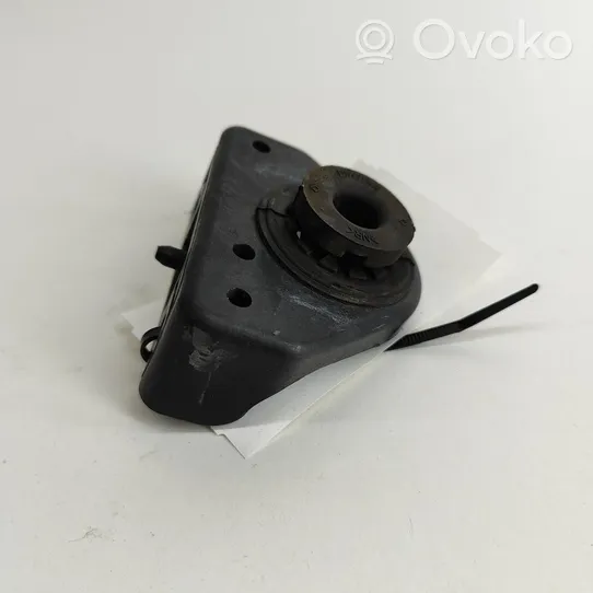 Hyundai Tucson IV NX4 Staffa del pannello di supporto del radiatore 25333D3000