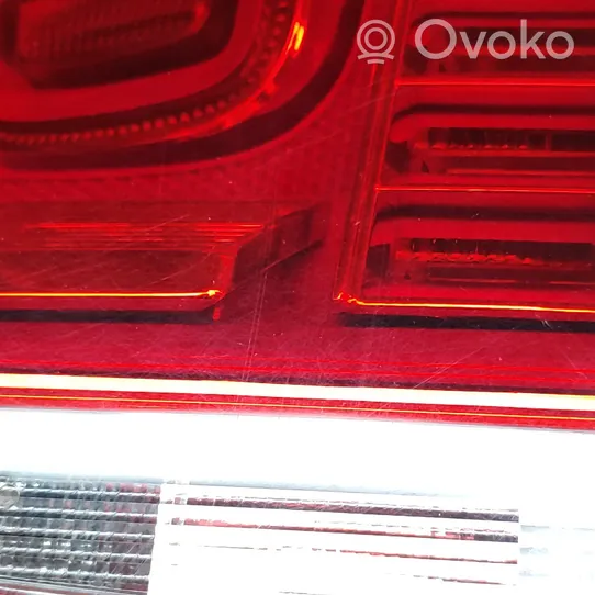 Volkswagen Touareg II Tailgate rear/tail lights 7P6945308