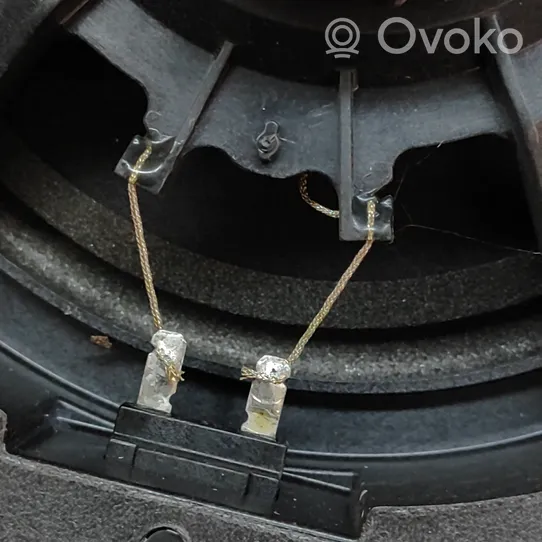 Audi A4 S4 B9 Głośnik drzwi przednich 8W0035415